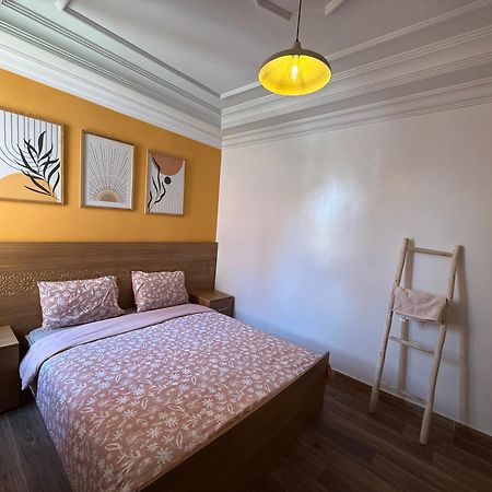 Julie'S Airport Apartment Marrakesh Luaran gambar